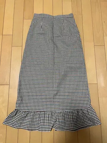 [ 프레디에뮤 ] 체크 무늬 타이트 스커트