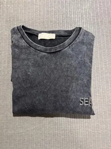 SEA 다크 그레이 빅 실루엣 T셔츠