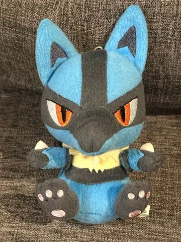 극장판 포켓몬스터 너로 정했다! 코로토 만마루쨩 봉제 인형 루카리오