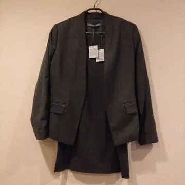 theory luxe 노카라 자켓 & 스커트 세트