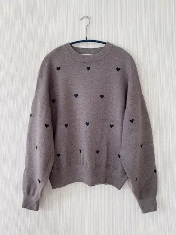FREAK'SSTORE/하트 자수 니트 풀오버 브라운 블랙 새상품급