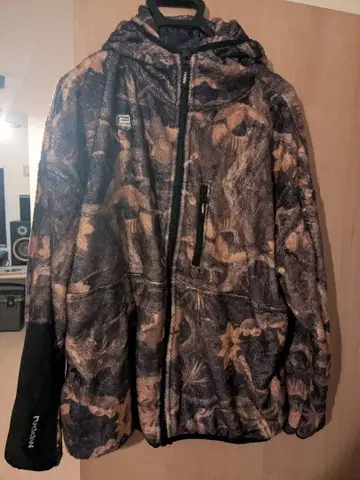 리버설 reversal 카모 패턴 플리스 자켓 후드티