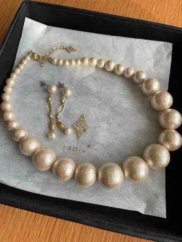 radiu 코튼 펄 목걸이와 귀걸이 세트