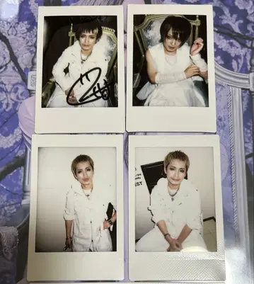 DIAURA 폴라로이드