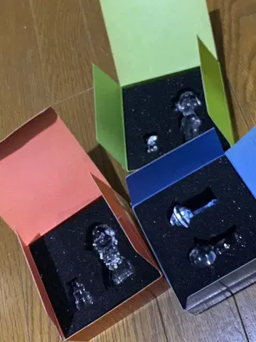 Peko 캐릭터 크리스탈 피규어 세트