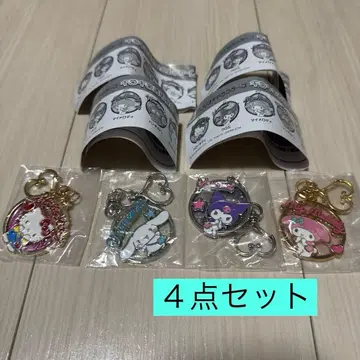 산리오 반짝반짝 투명 메탈 참 키티 시나모롤 쿠로미 마이멜로디