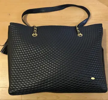 발리 내퍼 가죽 블랙 숄더백