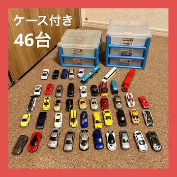 토미카 묶음 판매 46대 주차장 케이스 포함 미니카