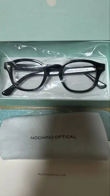 NOCHINO OPTICAL 블랙 안경