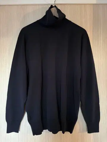 [ 존스메들리 ] A4544 터틀 니트 NAVY L