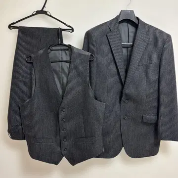 새상품급 Ermenegildo Zegna 가을/겨울 수트