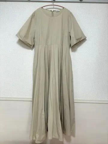 CLANE 베이지 반팔 롱 원피스