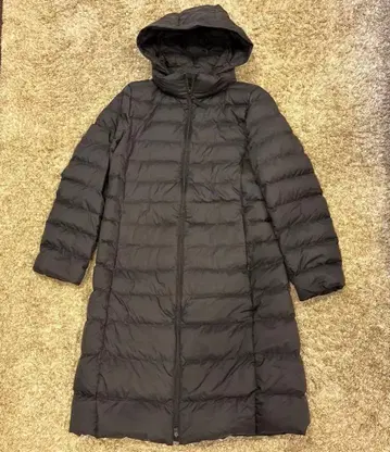 유니클로 울트라 라이트 다운 롱 블랙 M