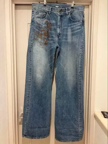 Khoki 꽃무늬 자수 와이드 레그 데님 팬츠