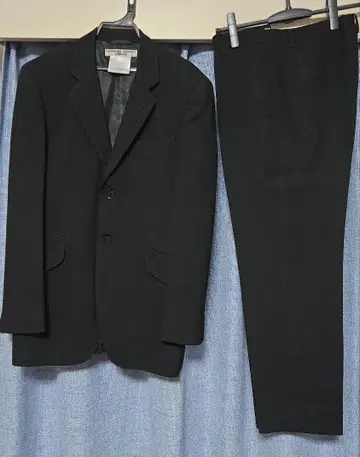 KATHARINE HAMNETT 블랙 수트 사이즈 M