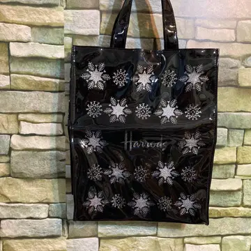 새상품급 단시간 사용만 해롯 눈꽃 토트백