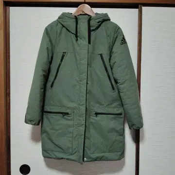 adidas 후드 부착 충전솜 롱 자켓