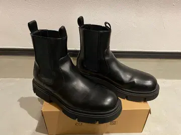 ZARA 사이드 고어 청키 트랙 밑창 부츠 27cm