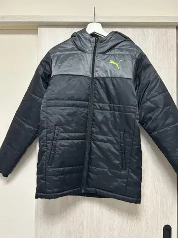 PUMA 블랙 그레이 다운 자켓 L