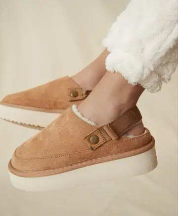 미사용 새상품 NEXT 어그 부츠