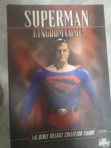 슈퍼맨 킹덤 1/6 스케일 피규어