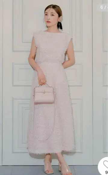 CELFORD 플러피 풀오버 & 플레어 스커트