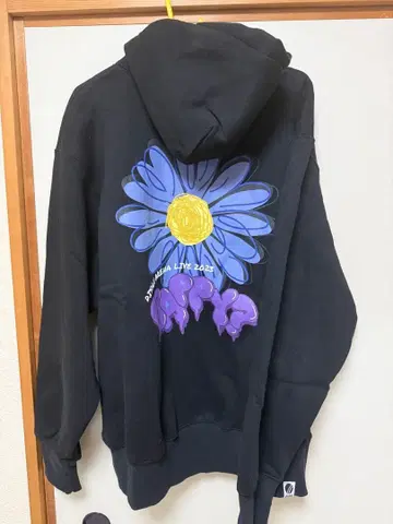 DISH// HAPPY? 후드티 XL 사이즈