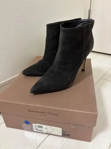 Gianvito Rossi 다크 그레이 스웨이드 부티