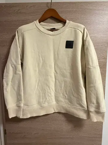 THE NORTH FACE 크림색 맨투맨 상하의 셋업 M