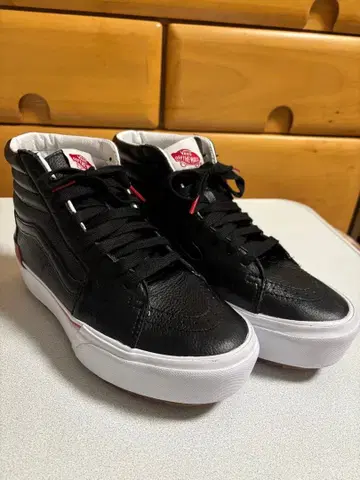 VANS SK8-HI STACKED 가죽 25cm