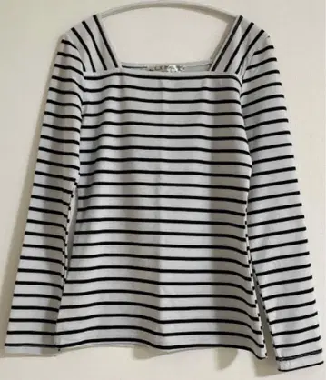 스퀘어넥 보더 티셔츠 긴팔T셔츠