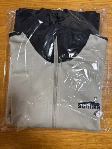 sumika / 자수 로고 트랙 자켓 M 사이즈