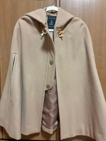 베이지 판초 코트