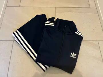 아디다스 론 헤르만 맨투맨 상하의