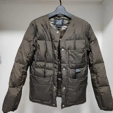 TAION 워크 크루넥 다운 자켓