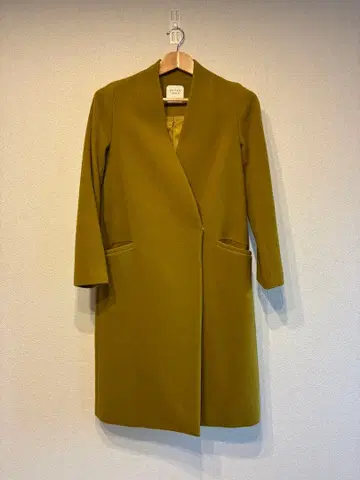 UNITED TOKYO 노카라 코트