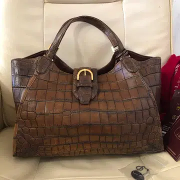 레더 쥬얼스 매트 크로커다일 핸드백 모델 T 브라운