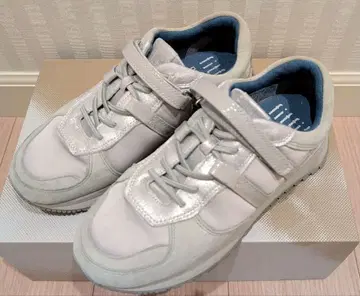 fitfit 핏핏 아나토믹 레이스 스니커즈 슬림 레그 스니커즈