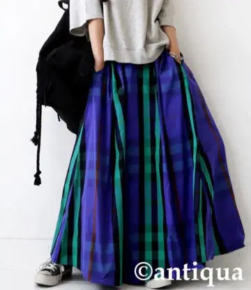 [ 미사용 새상품 완판템 ] 안티카 패턴 토르소 블루 롱 스커트