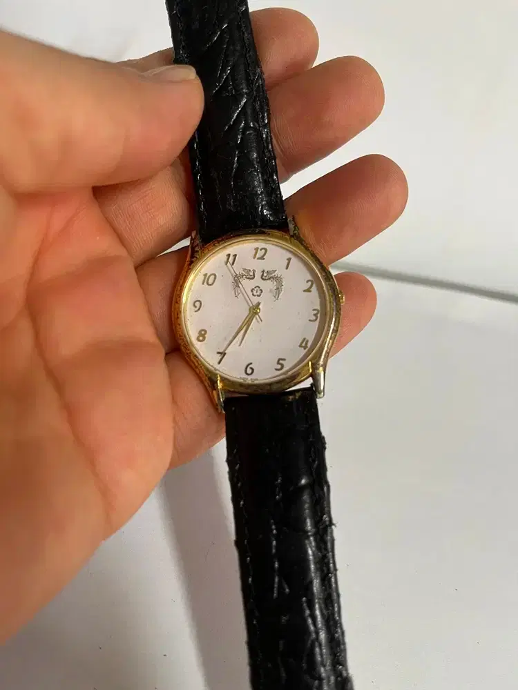 Blue House Watch (Back: Korea Watchmaking Cooperative Association)/ Yo316