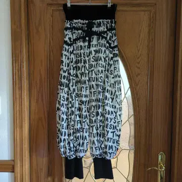 에이코 콘도 팬츠