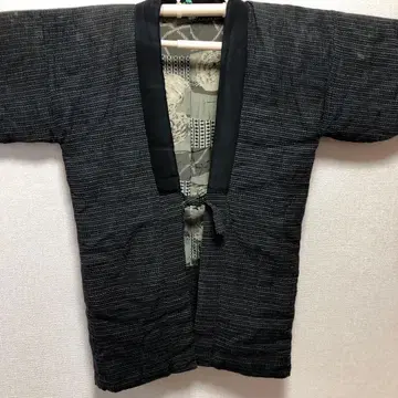 남성용 블랙/그레이 체크 무늬 반텐 도테라 블랙 카라 부착 FREE