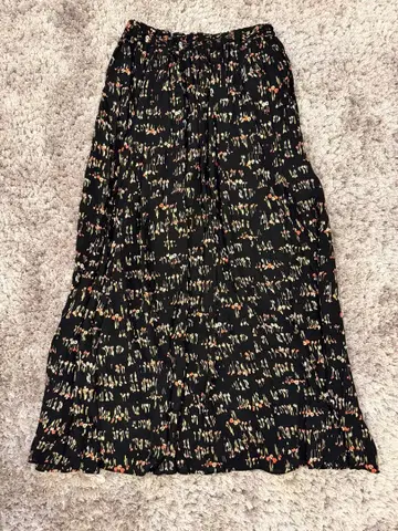 Spick and Span 꽃무늬 롱 스커트 블랙