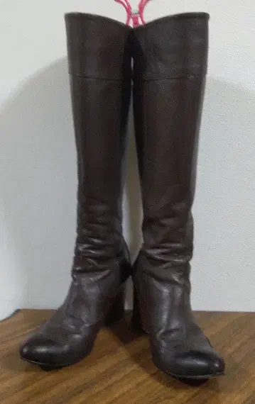 다크 브라운 가죽 롱 부츠