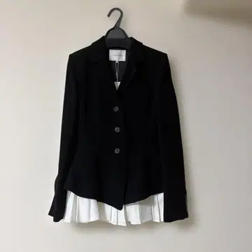 CADUNE 카듀네 카미사키 메구 콜라보 블랙 페플럼 자켓 38