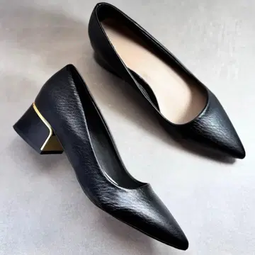 펌프스 블랙 골드라인 4cm힐