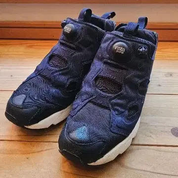 Reebok INSTA PUMP FURY 네이비 9.5 US