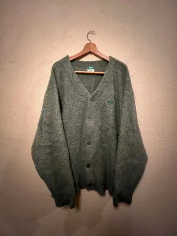 Younger song 모헤어 가디건