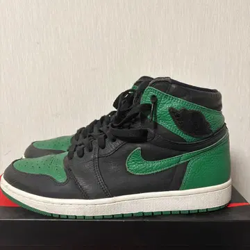 AJ1 블랙 파인 그린 RETRO HIGH OG