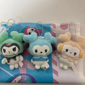 TWICE x 산리오 콜라보 봉제 인형